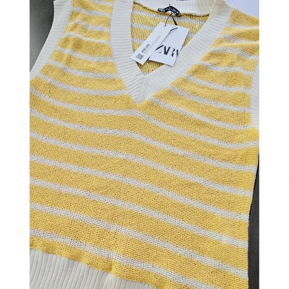 Zara Women Yellow Striped Vest Sleeveless V-Neck Pullover Sweater Size S - Picture 3 of 7